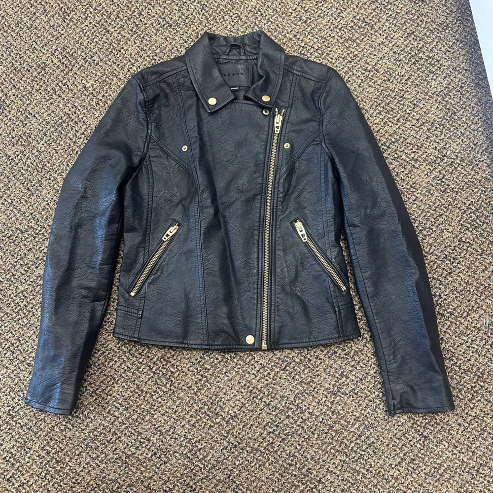 Blank NYC Women Black Faux Leather Moto Jacket Gold Zip Biker Size S 29U-9596NO